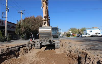 هدایت روان آبهای سطحی به داخل شبکه جمع آوری وانتقال فاضلاب